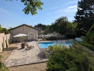  Maison � vendre 9 pi�ces 296 m�