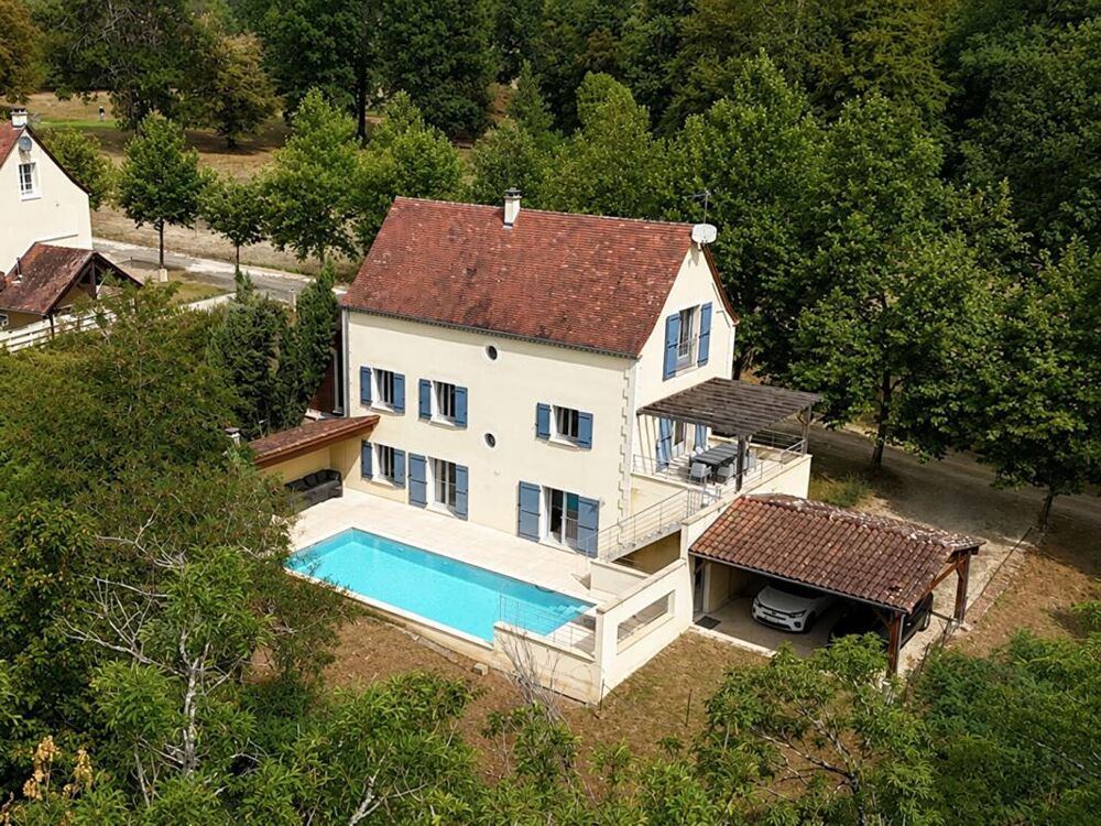 Maison 6 pièces 250 m² · à Mouleydier · 250 m² · 550 000 €