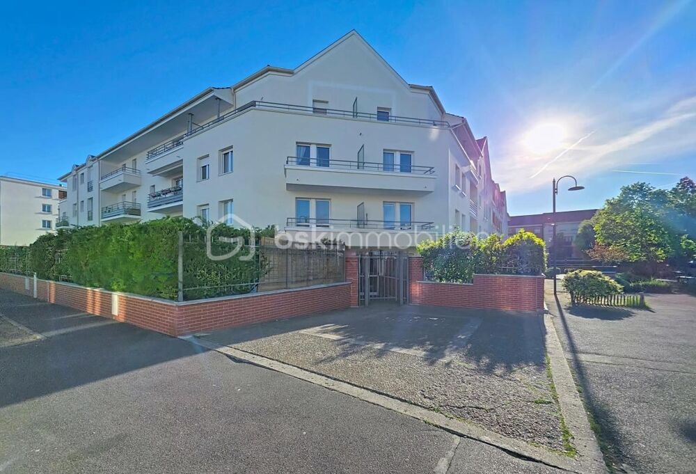 Appartement 2 pièces avec balcon et place de parking