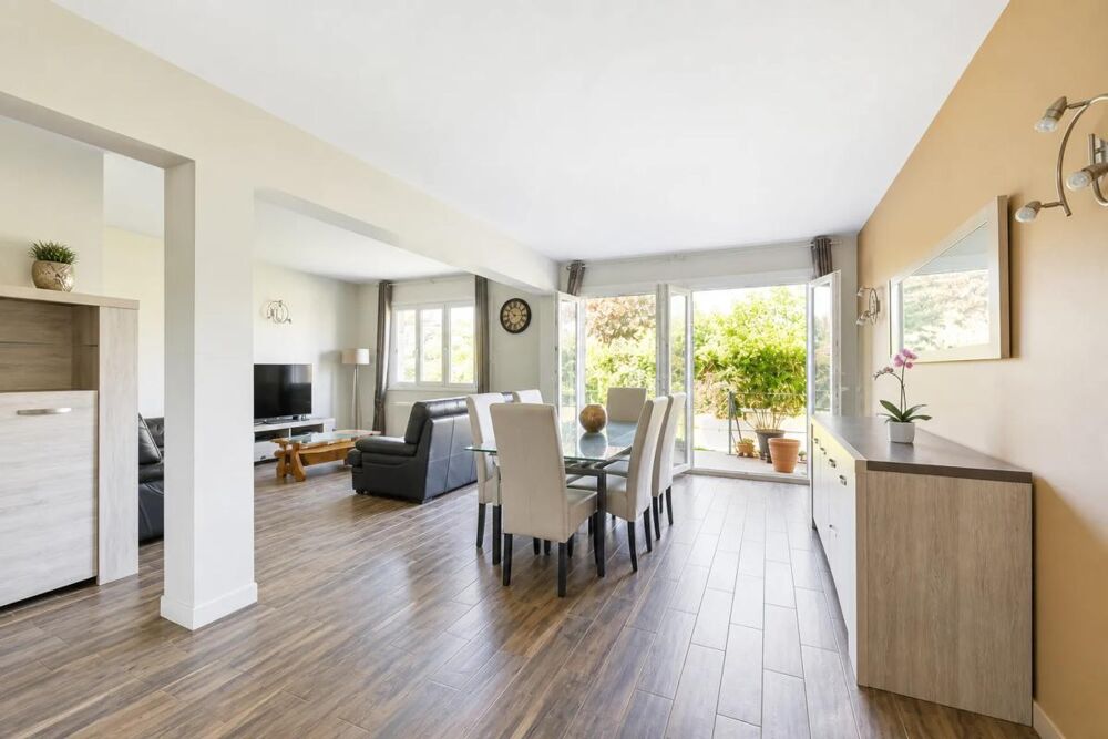 Appartement 4 pièces avec jardin à Groslay