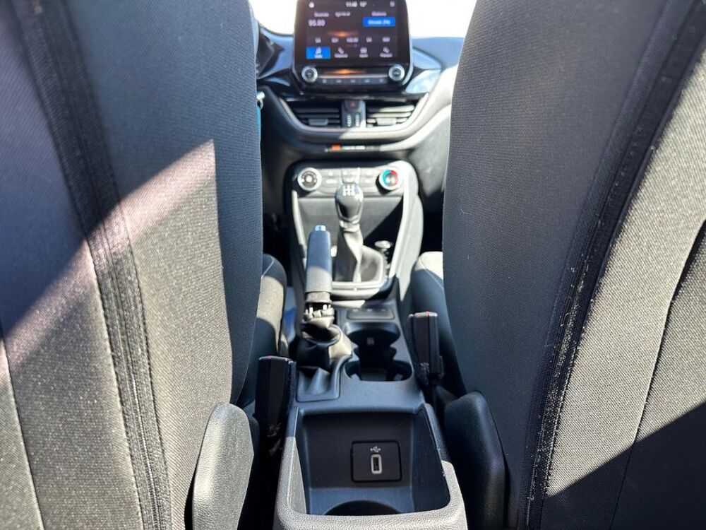 Fiesta VI 1.1 75 CONNECT BUSINESS 5P 2020 occasion 78240 Chambourcy