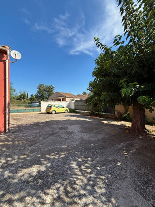  Terrain à vendre 327 m²