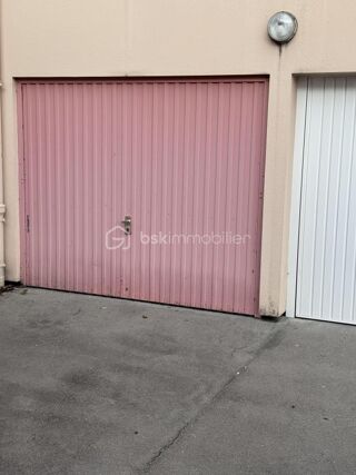  Parking / Garage � vendre 