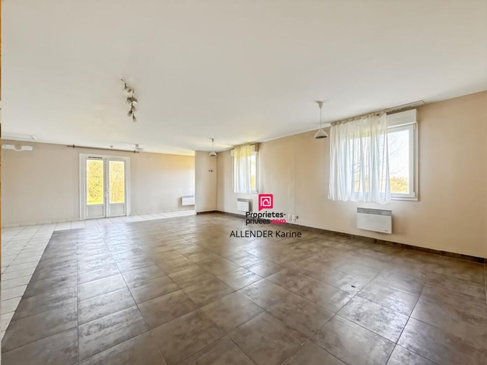 Vente Maison Maison Eaux Puiseaux 21 pièce(s) 836 m2 Eaux puiseaux