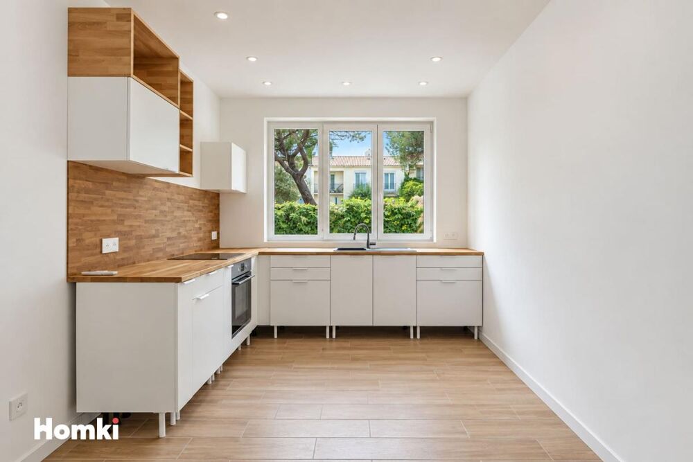 Vente Maison Maison/Villa T5 de 144 m² à Le Crès 34920 Le cres