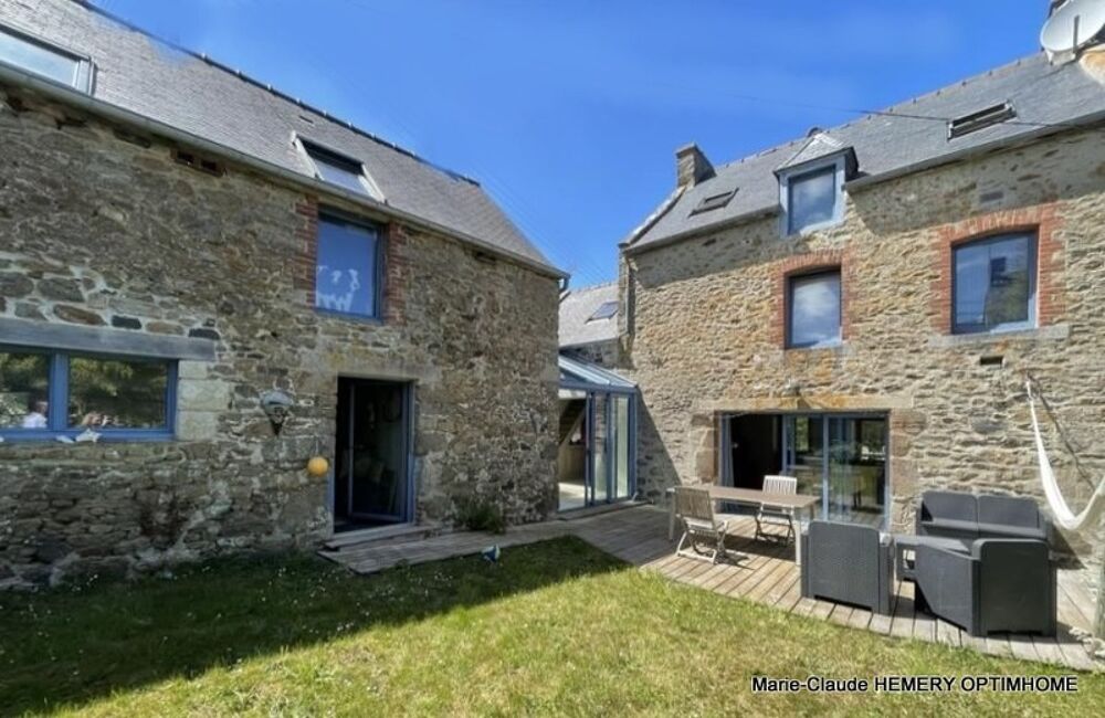 St Lunaire maison en pierre. Potentiel de 177m² sur jardin de 780m². 4 chambres et un bureau + annexe+ appentis