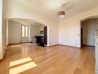  Appartement à louer 4 pièces 103 m²