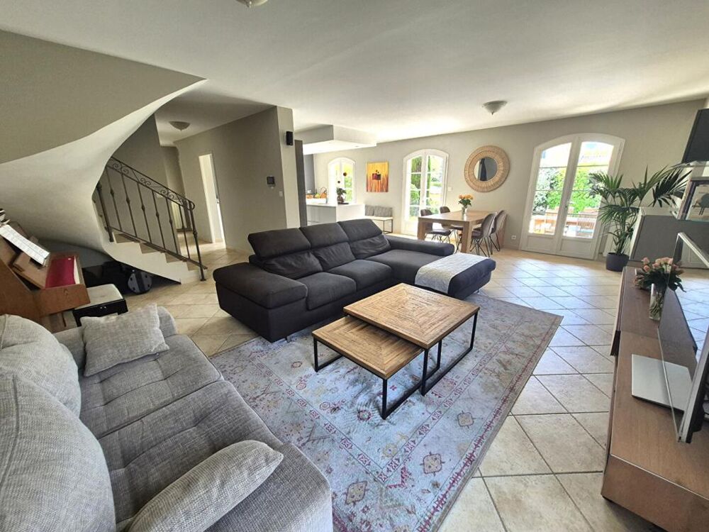 � vendre  Maison Saint-Cyr-sur-Mer (83270)