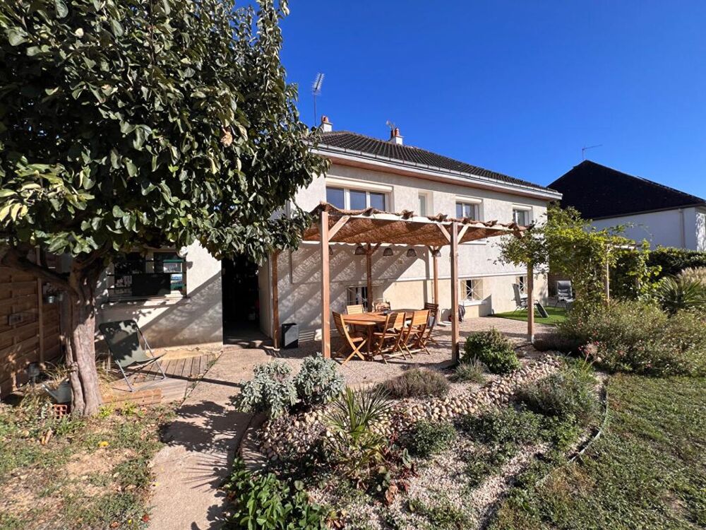 Maison Vendome 5 pièce(s) 105 m2