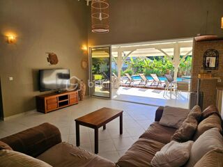  Propriété/château à vendre 6 pièces 189 m²