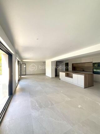  Maison à vendre 6 pièces 175 m²
