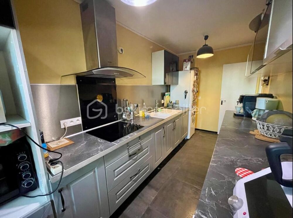 ? Appartement Traversant à Proximité de la Gare de Chartres  78 m² de Confort et de Lumière ?