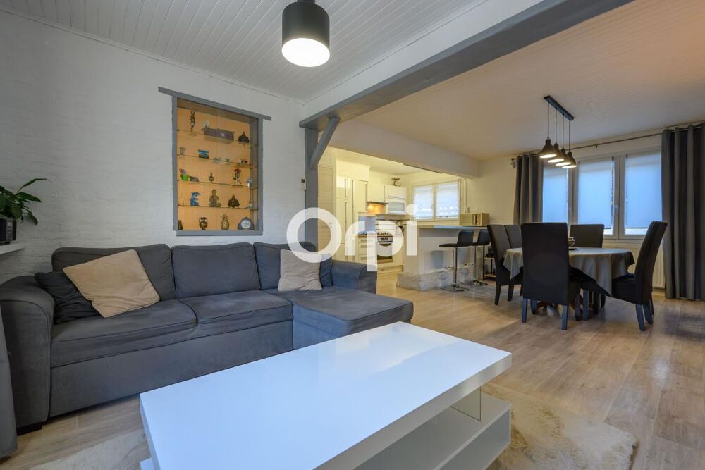 Vente Maison Maison À Vendre COURCHELETTES - Maison 3 chambres, jardin, garage Courchelettes