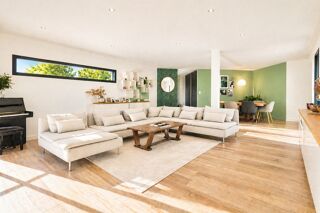  Maison à vendre 8 pièces 215 m²