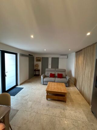  Appartement à louer 3 pièces 70 m²