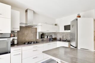  Appartement  vendre 4 pices 92 m