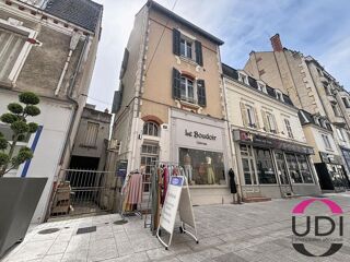  Immeuble à vendre 2 pièces 108 m²