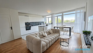  Appartement  vendre 4 pices 80 m