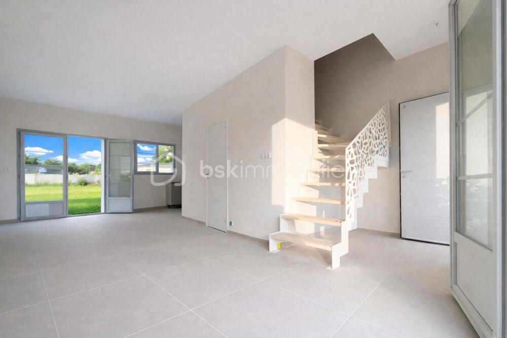Vente Maison COUP DE CŒUR – DUPLEX-JARDIN RÉNOVÉ & CLIMATISÉ DANS BÂTISSE DE CHARME Creches sur saone