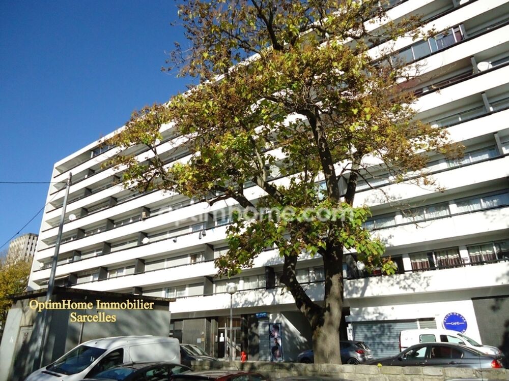 Sarcelles - Appartement avec Balcons de 5 pièces / 4 Chambres - 96 m2 - 179 000 € FAI