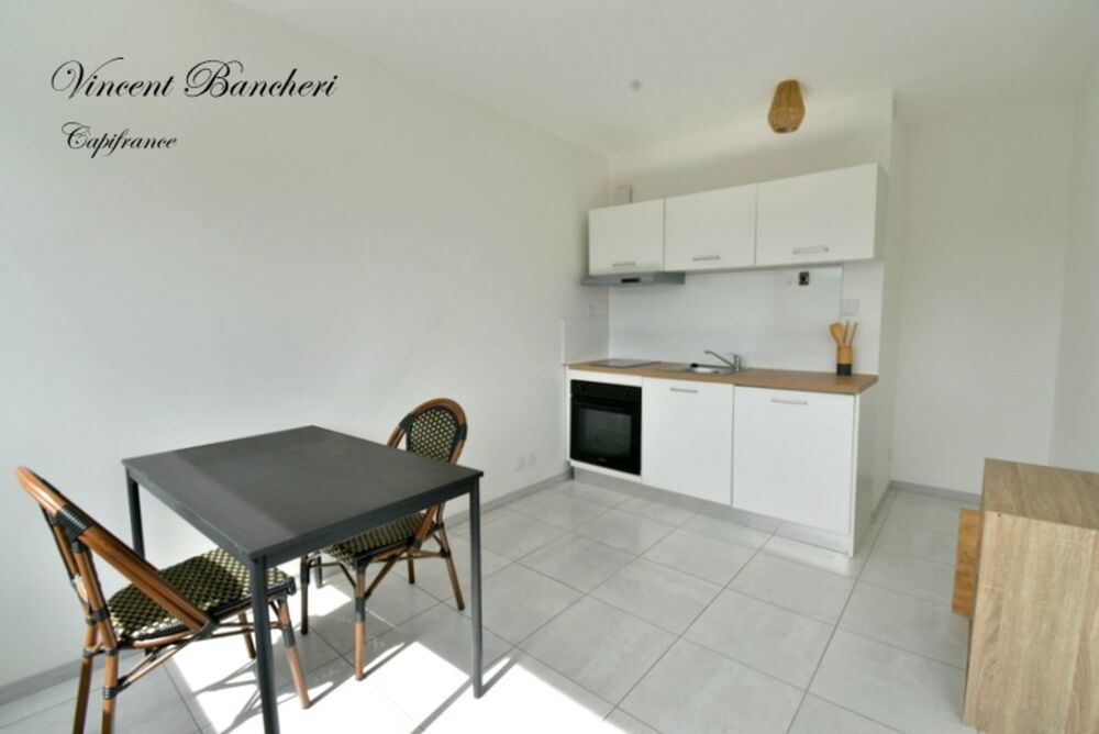 Location Appartement À louer – Beau T2 meublé de 50 m² avec garage, cave, piscine et tennis – Saint-Julien-en-Genevois (74160) Saint julien en genevois