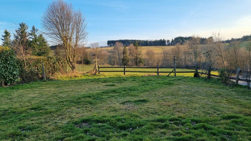*** VENDU *** Marlhes 42660 dans un hameau à 1,5 km du centre du village, maison traditionnelle sur sous-sol 124m² habitable