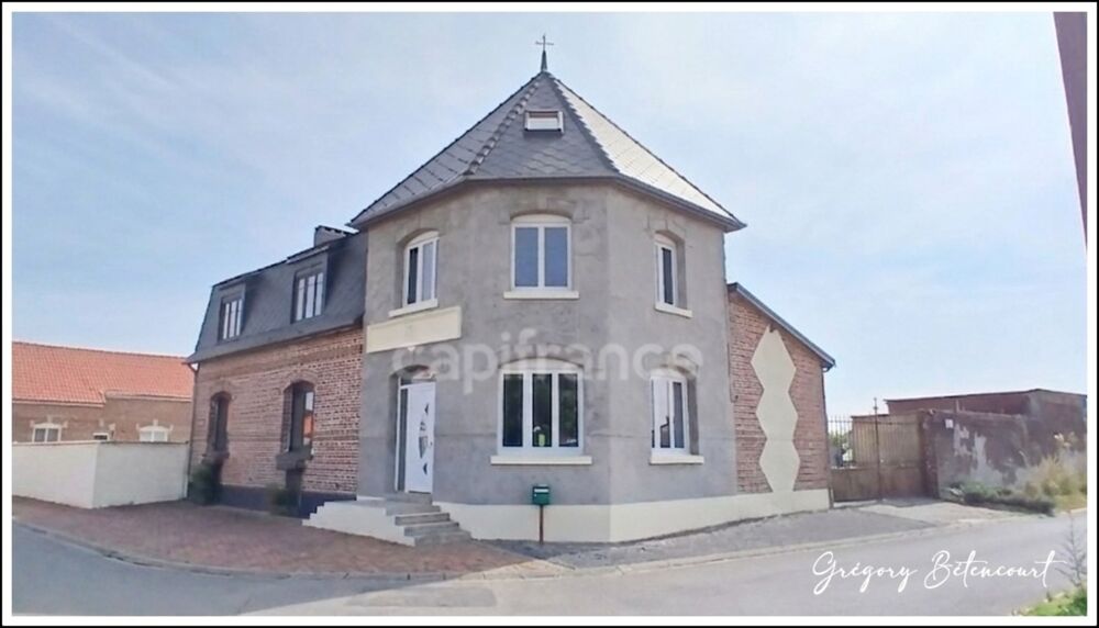 Vente Maison Maison de caractère à Ruyaulcourt - DPE B/A, grand terrain, fort potentiel Ruyaulcourt