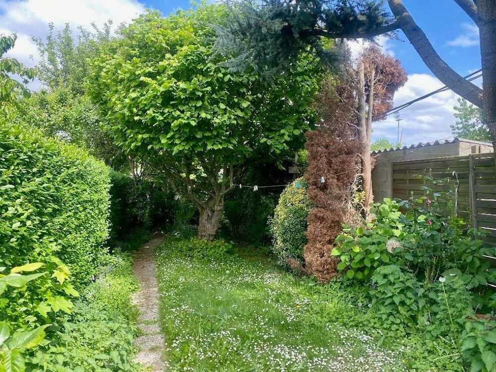 Maison ancienne à rénover +Garage 75m2 SECTEUR CHATEAU