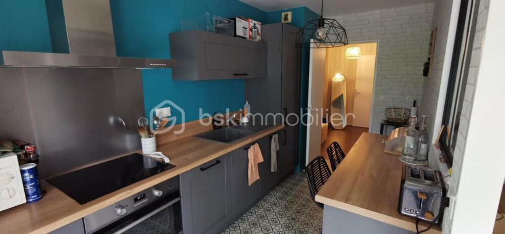 Vente Appartement Appartement T3 traversant avec balcons, garage en sous-sol fermé et cave – Le Mans quartier Université Le mans