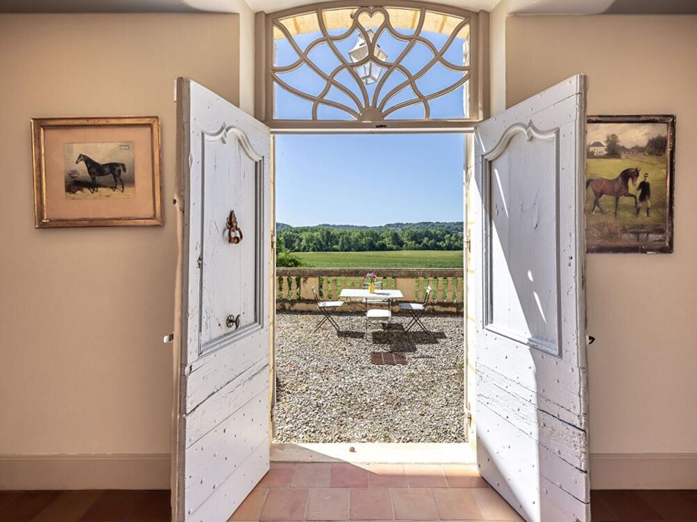 Ancien presbytère d'exception avec piscine et intimité absolue