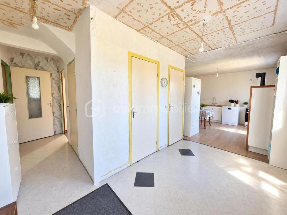 ? Maison familiale avec beaux volumes