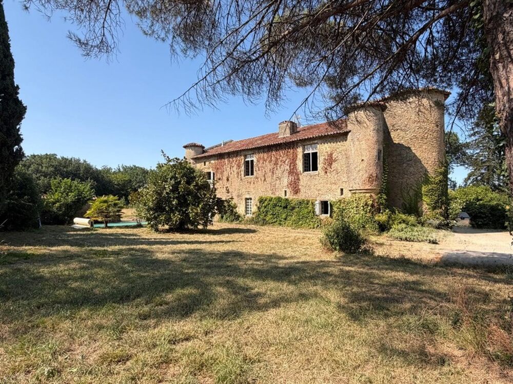 Vente Propriété/Château MARCIAC(32): ancienne SEIGNEURIE avec BEAU CHATEAU XIV sur 3,5ha, cachée, au bout du chemin, sans voisin, en campagne, 500m2 hab Marciac