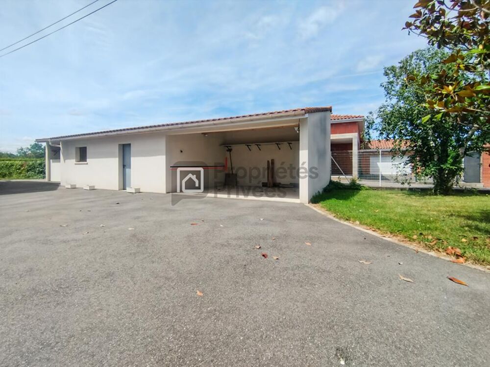 SAUBENS Maison familiale de 145 m² sur une parcelle de 1 658 m² avec dépendances
