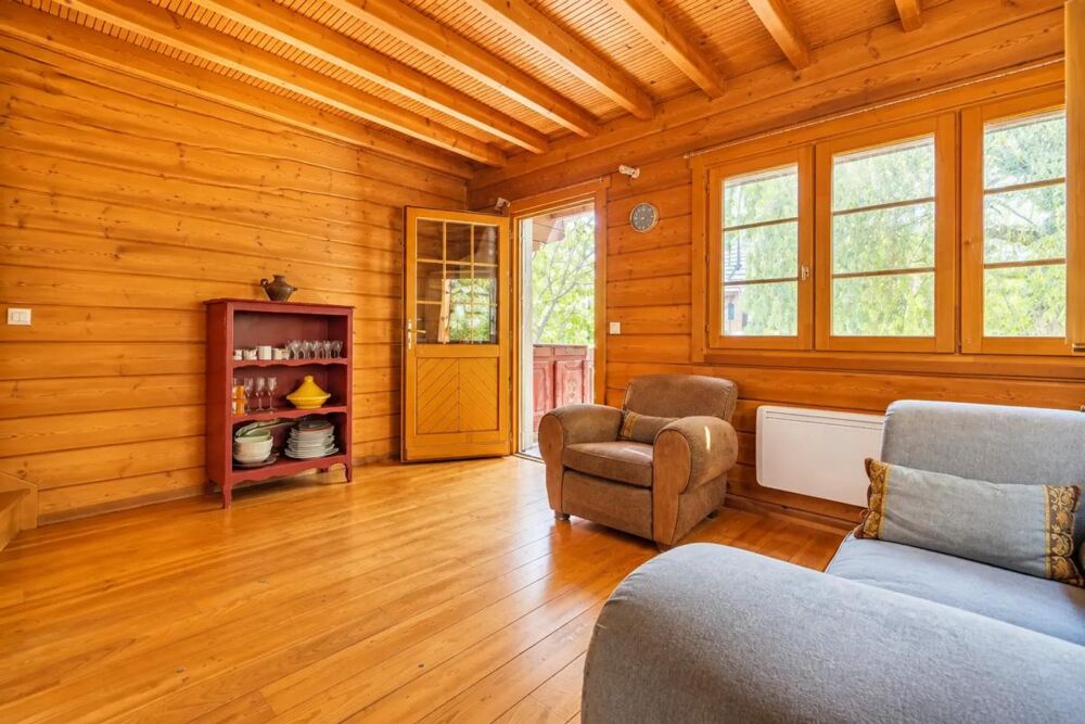 Vente Chalet Charmant Chalet de 2 pièces 50 m² à Réau dans un environnement exceptionnel ! Reau