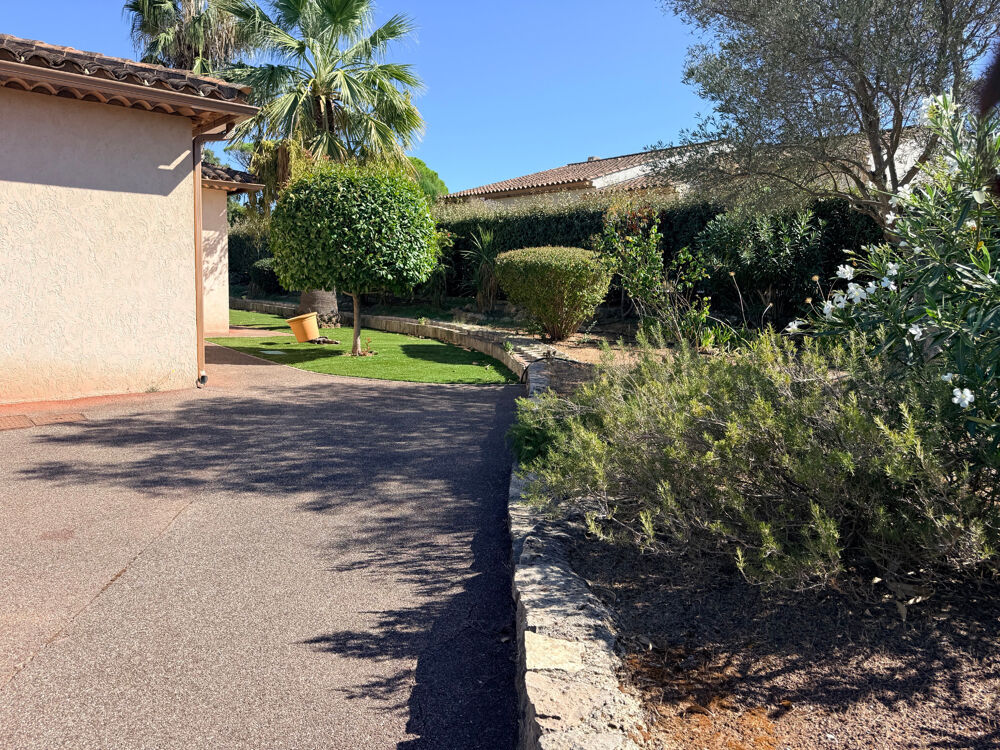 Vente Maison Maison à vendre 5 pièces SAINT RAPHAEL (83) Saint raphael
