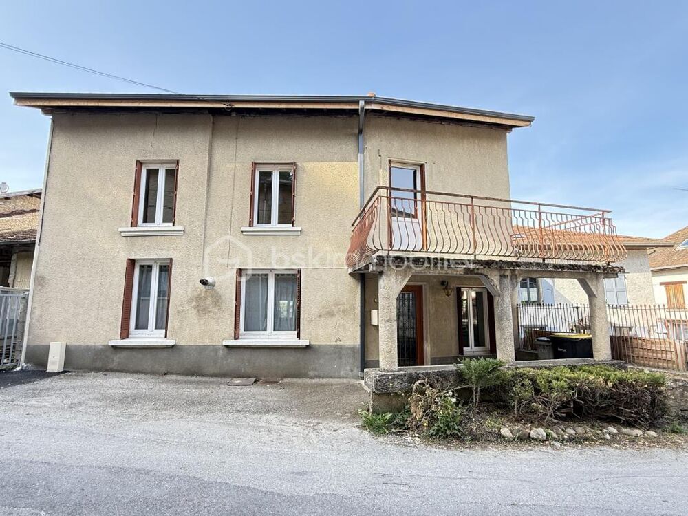 Vente Maison Maison de village – Izeaux (38140) – 5 pièces – 142,82 m² - Travaux identifiés et chiffrés Izeaux