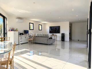  Villa à vendre 4 pièces 142 m²