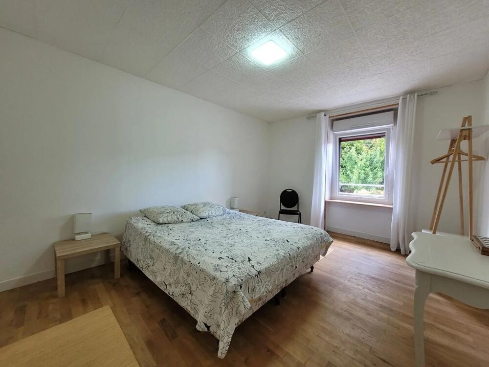 Maison de 5 pièces de 220 m² à Les Portes du Coglais