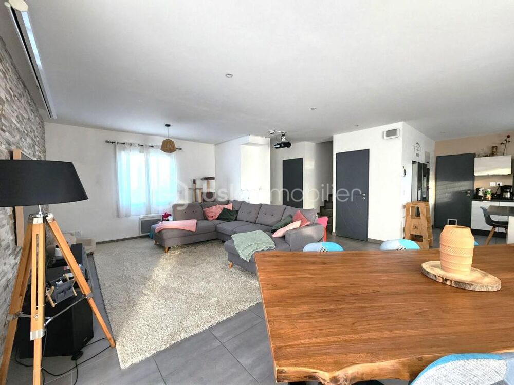 Villa de 2018 avec trois chambres