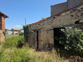  Remise / Grange à vendre 1 pièce 100 m² Reignat