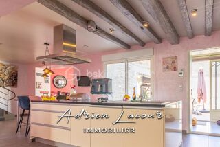  Maison à vendre 9 pièces 213 m²
