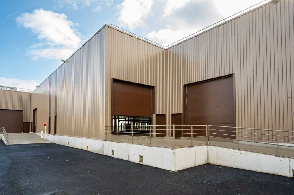   À vendre : Ensemble de cellules d'activités à Saint Marcel - Chalon sur Saône Sud 