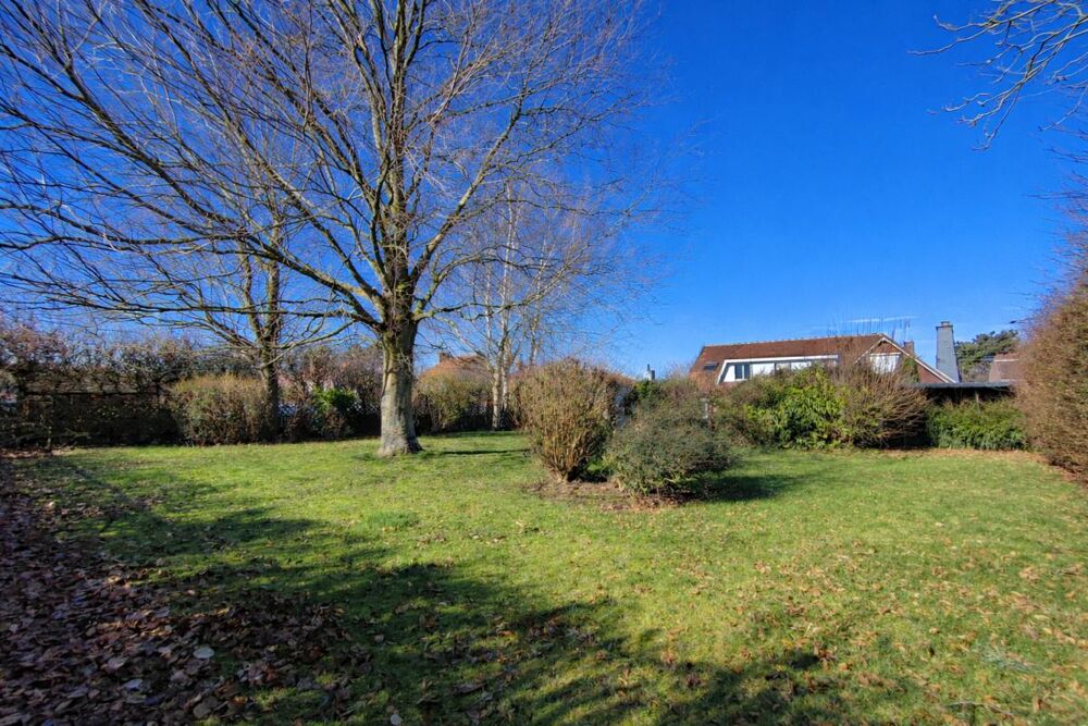 Maison Allouagne 10 pièce(s) 282 m2