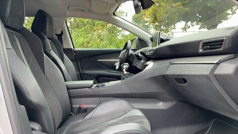 3008 II 1.2 PureTech 130 Crossway 2019 occasion 69220 Belleville En Beaujolais