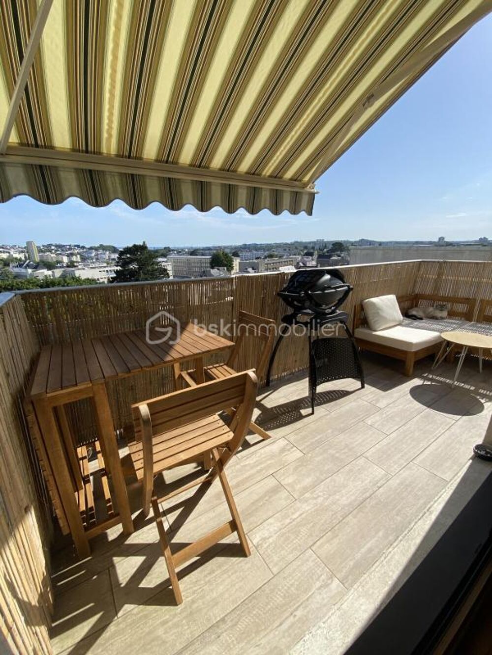 ? Dernier étage avec balcon  Vue panoramique sur Brest, le téléphérique ? et la mer ? ? Garage de 60m2 sécurisé