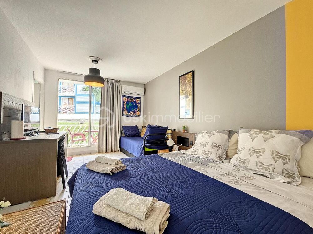 Appartement 25 m2 plage et piscine