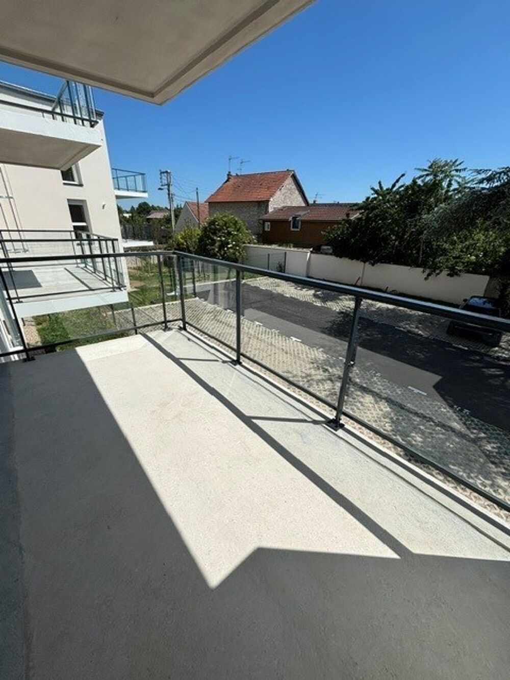 T2 neuf avec balcon et parking à Mainvilliers