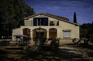  Propriété/château à vendre 6 pièces 135 m²