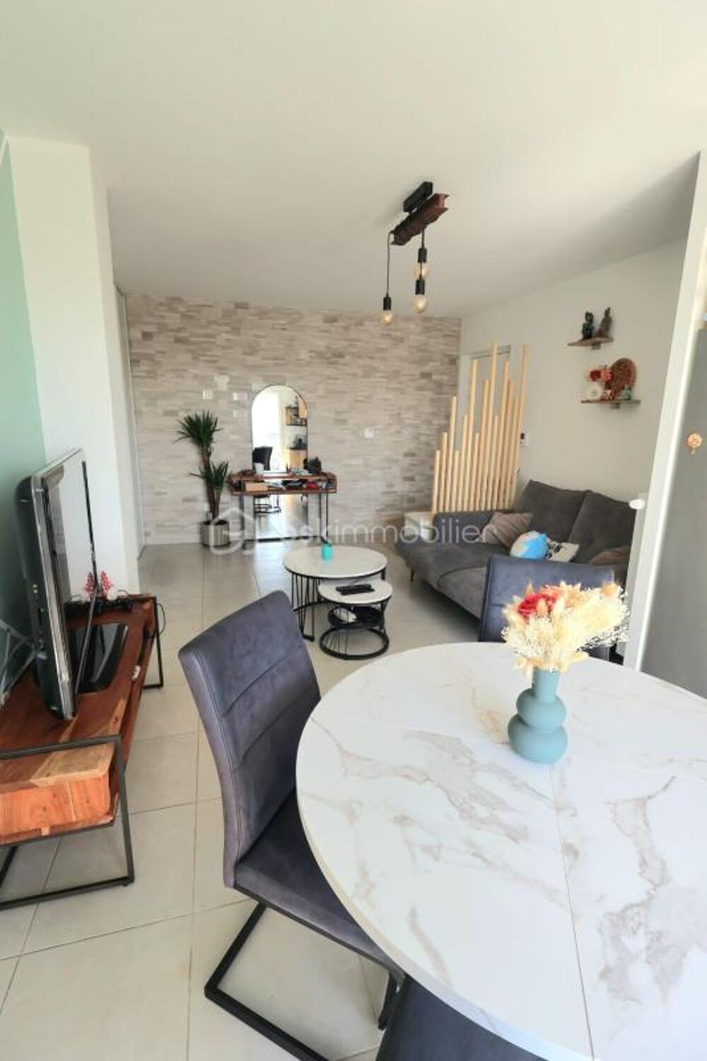 Appartement F3 Comme Neuf à Chessy (Livré en 2023)