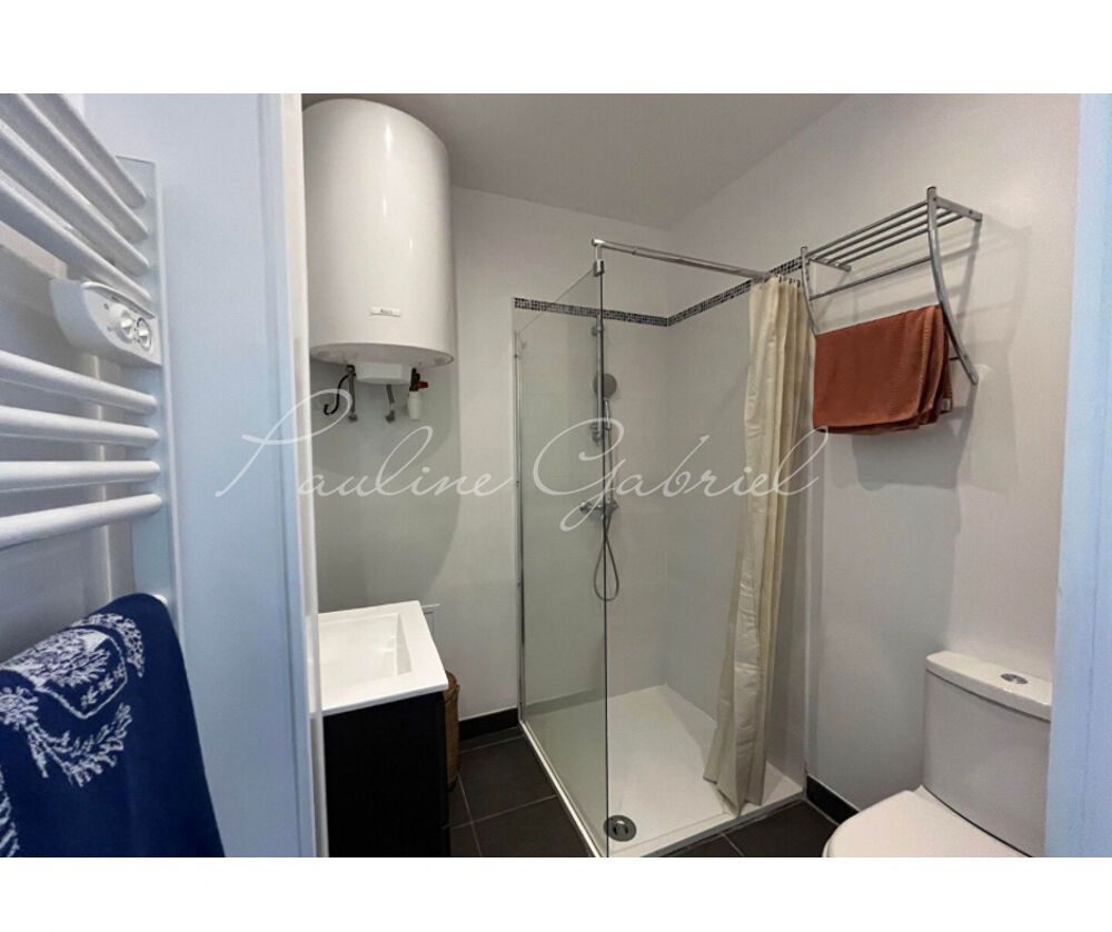 Lot de 3 studios à deux pas du port et de la plage
